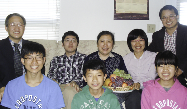 Evanston & Winnipeg UBF had a Canadian Thanksgiving Joint Sunday Worship Service, Canada