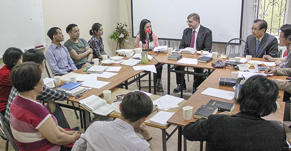 Inductive Bible Study Workshops in the CIS UBF