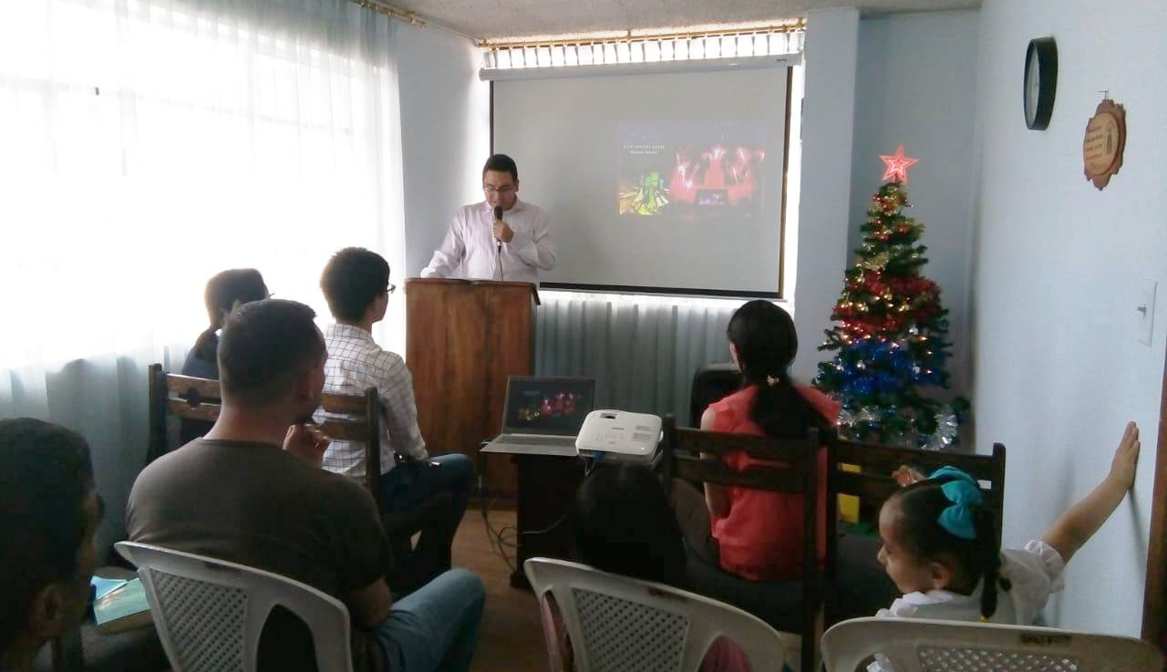 2018 Christmas Worship Service around the World - Quito, ECUADOR 