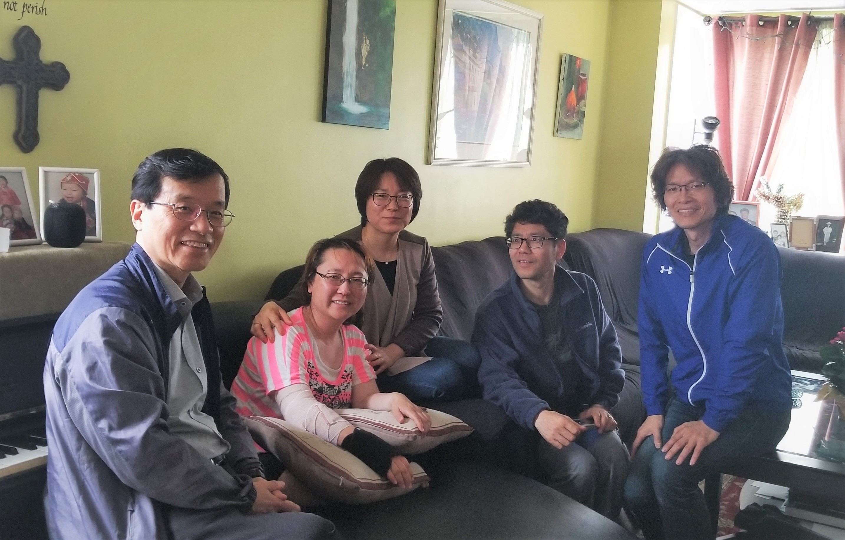 Prayer Request - M. Mary Min's Full Recovery of Her Right Arm from a surgery, Chicago