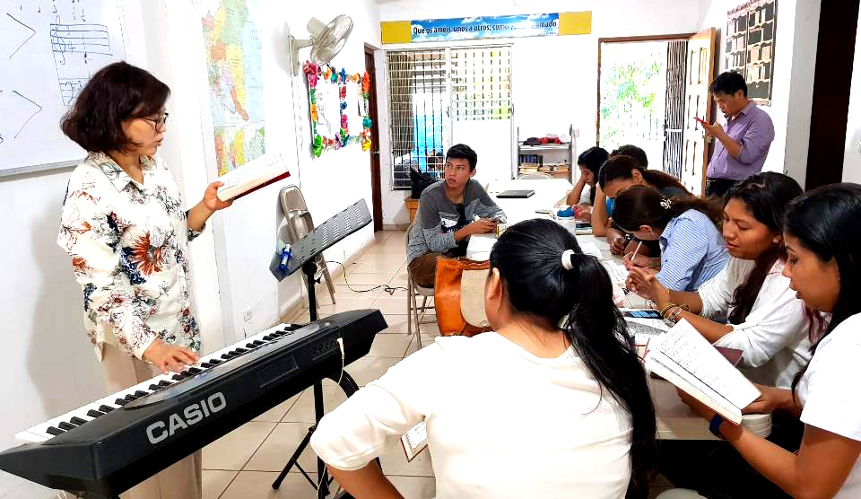(Video) Members in Central America are Continuing to Prepare the Conference (CAC) by Making an E-Book & M. Juan Shard Prayer Topics through UBF TV