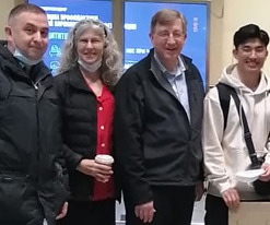 (RUSSIA) P. Ron and Dervilla Ward from Chicago Visited Moscow and Had Fellowships with Coworkers