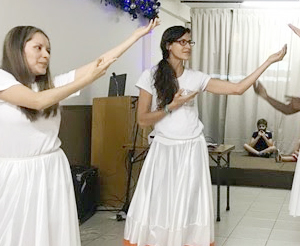 (ARGENTINA) The Buenos Aires UBF Held a 2021 Christmas Worship Service on December 19 with over 50 participants