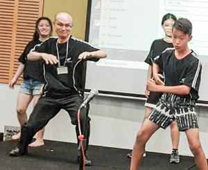 (INTRODUCTION TO UBF CHAPTERS-NEW ZEALAND) God Opened a Way for P*aul Kim and J*oseph Oh's Families (Auckland UBF, New Zealand) to get Permanent Residency