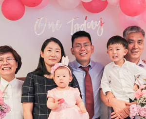 (CZECH REPUBLIC) 2nd Gen Missionary, D*avid Shin, Got His Masters Degree