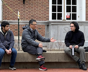 (USA) Several Chicago UBF Student Disciples Supported the I-VINE Ministry at UIUC Through Evangelism