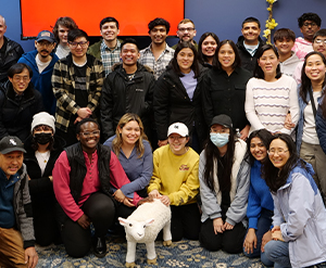 (USA-VIDEO) Drinc UIC Bible Club in Chicago UBF Celebrated Easter with the Theme, "Christ in the Passover"