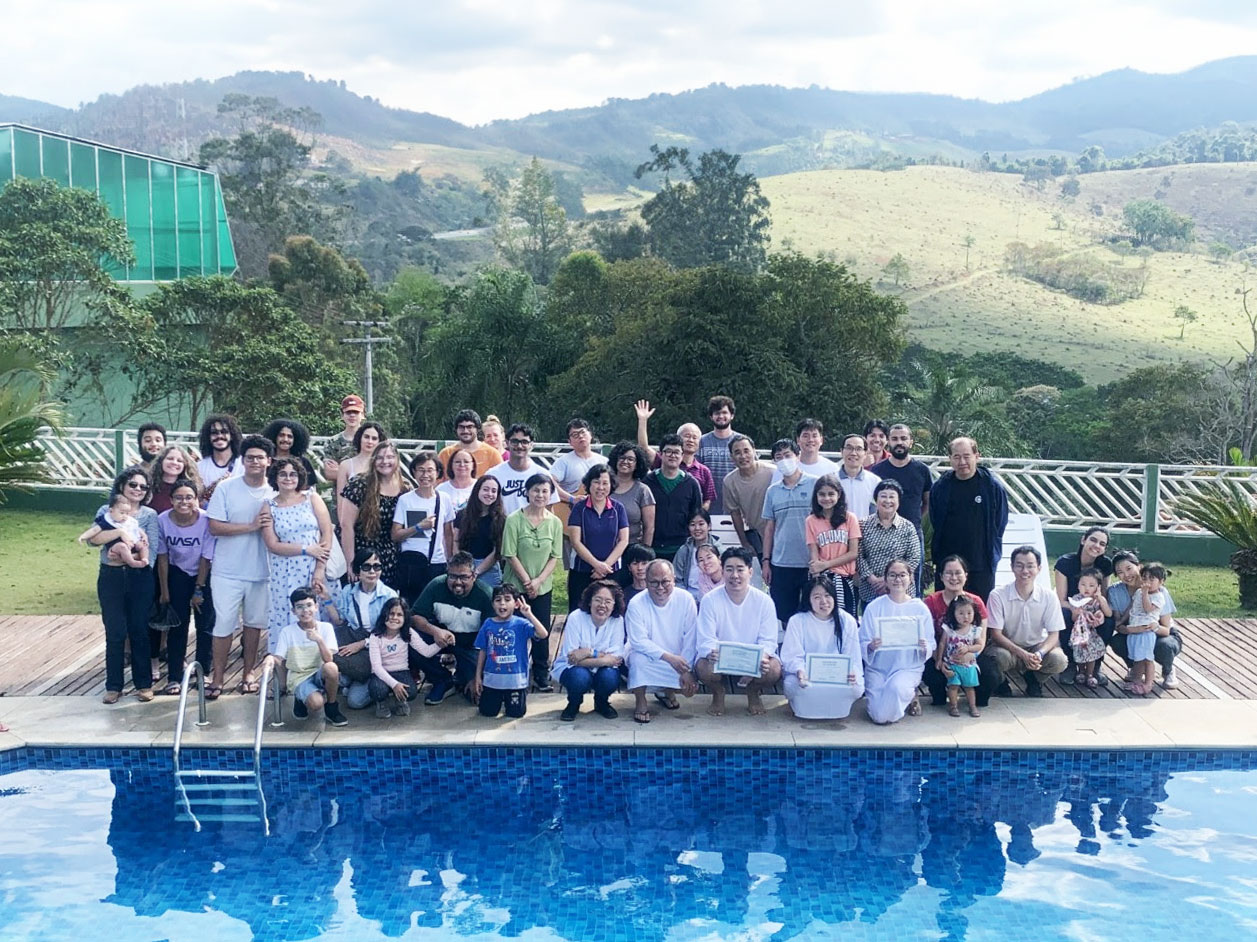 (BRAZIL) São Paulo UBF Conference “Let Your Light Shine” Celebrates Discipleship and Baptism of New Believers