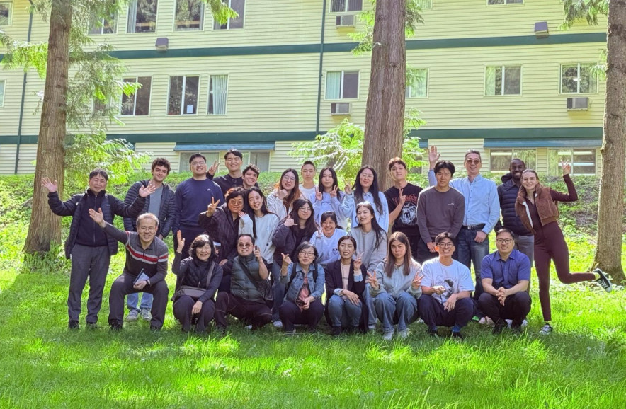 (CANADA) The Vancouver Area Chapters Held a United Easter Conference and Testified to the Power of the Resurrection and the Living Hope in the Risen Jesus