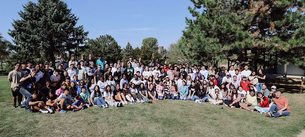 (USA) Students Encounter God at the Midwest Student Retreat